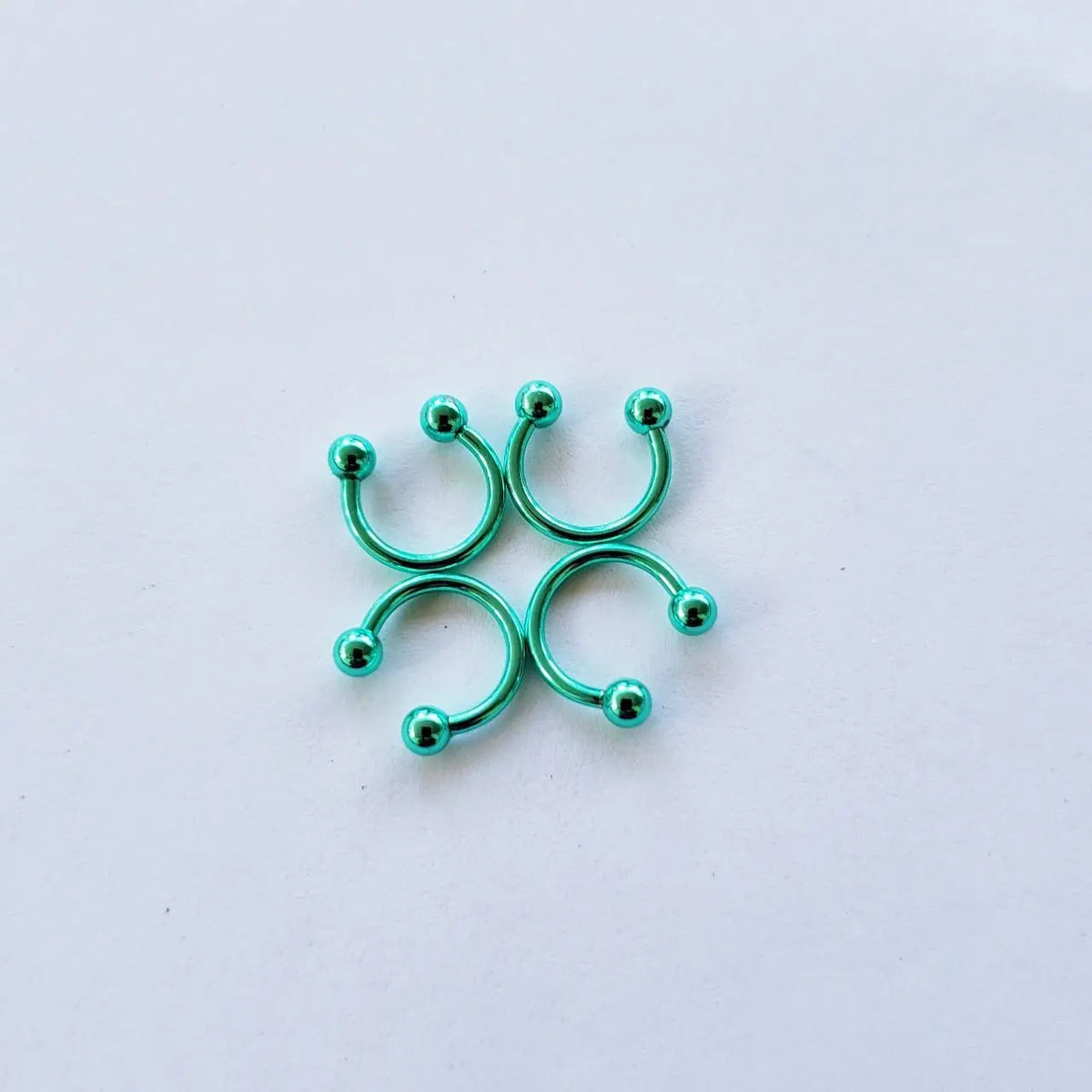 16g gold color horseshoe, hoop ring, tragus helix cartilage conch daith lip septum ball end