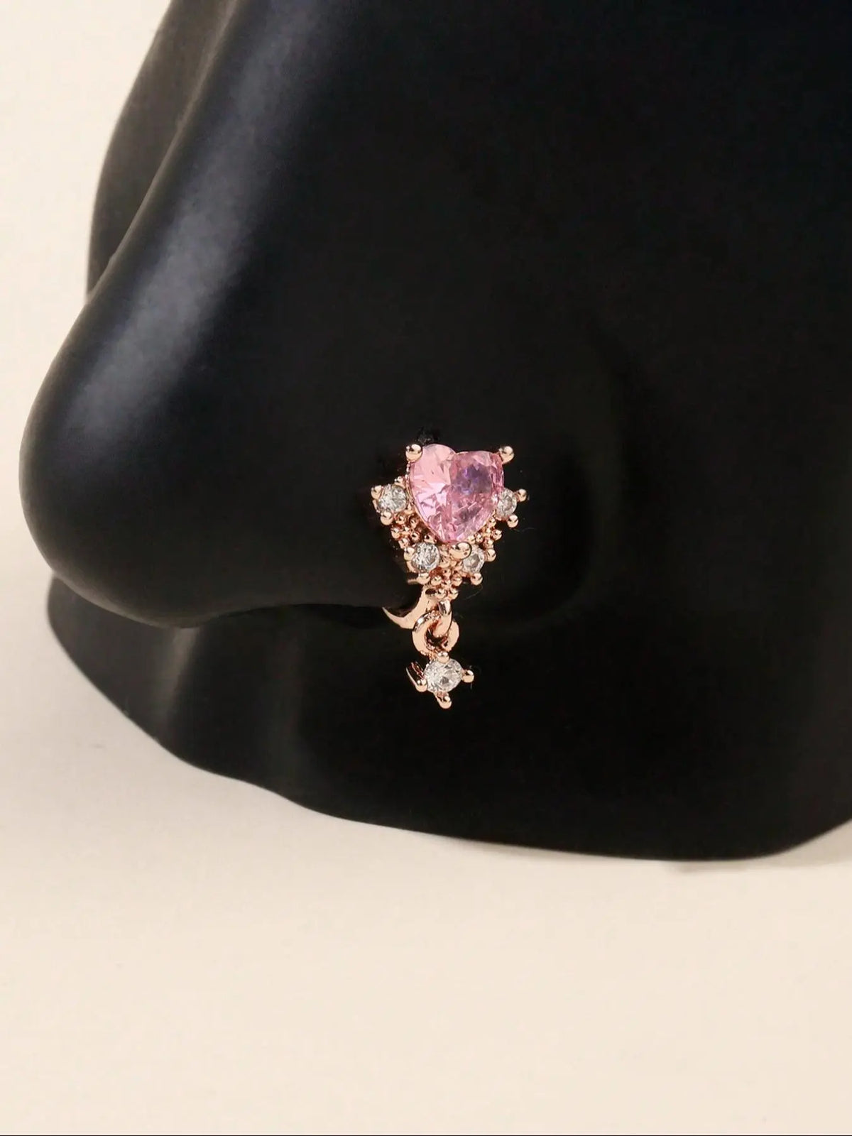 Mother's Day Gift Fashion Non-Piercing Heart-Shaped Rhinestone Nose Clip for Women, Stylish Valentine's Day Gift, Perfect Accessory for Mother's Day, Nose Ring Jewelry, Wearable Jewelry