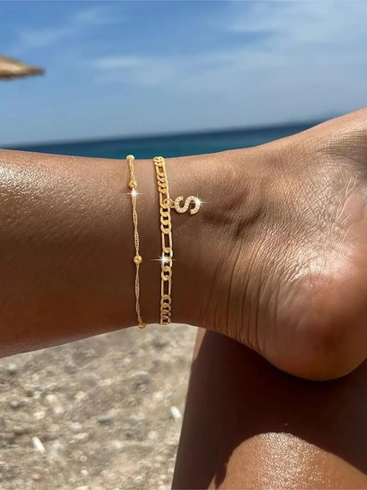 Ladies' ankle bracelet, exquisite layered chain CZ initials ankle chain, Anklets, summer jewelry gift, Elegant Accessory;Adjustable design, very suitable for women. It is a must-have item for summer and an ideal Valentine's Day gift.