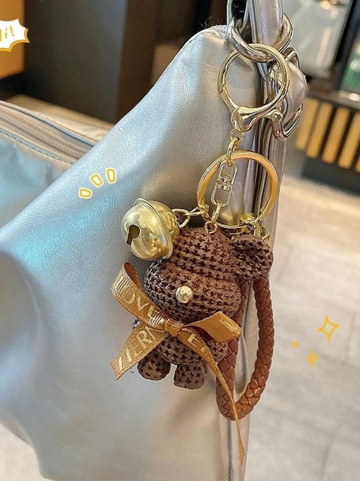 Set of Fun Gift Keychains with Bell Bowtie Bear, Cute Design Keychains for Family and Friends, Perfect Simple Accessories for Any Occasion, Keychain Kawaii, Teddy Keys, Trendy Cute Keychain, Cute Keychain Accessory