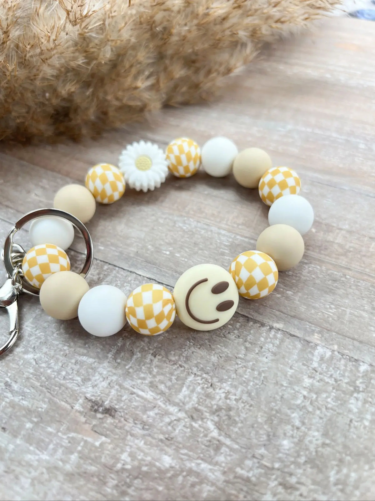 Boho Style Checkerboard Pattern Silicone Beaded Keychain, Cute Flower & Smile Face Charm, Fashion Accessories, Trendy Cute Keychain for Women & Men, Key Rings, Keyring