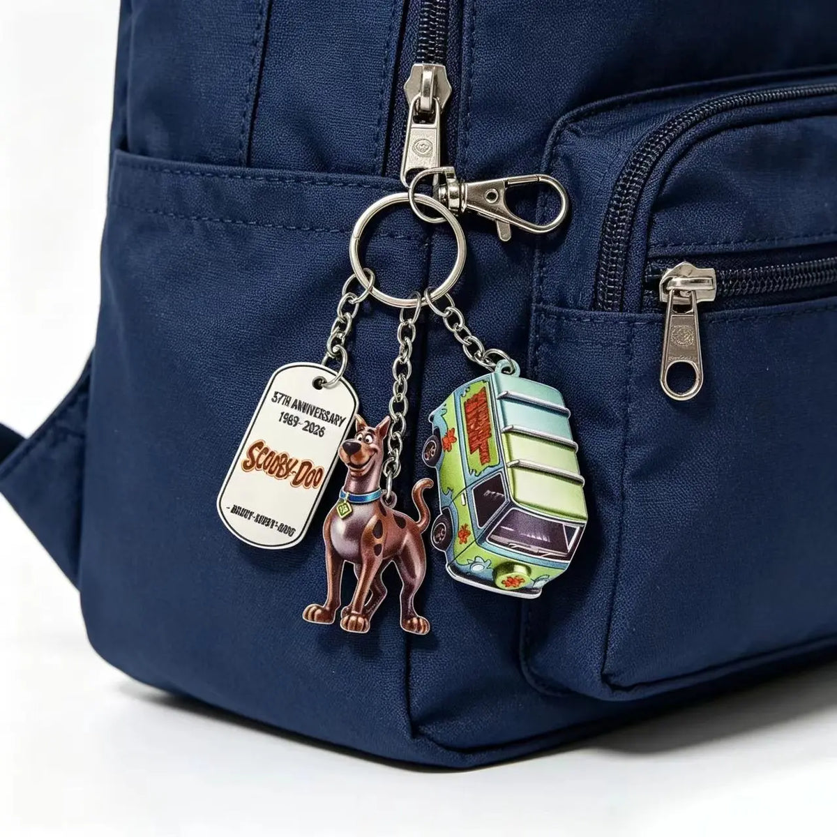 Scooby-Doo Cartoon Metal Keychain Set with Mystery Machine Pendant, 57th Anniversary Cartoon Backpack Charm Gift, Collectible Decorative Accessories Keychain for Backpack