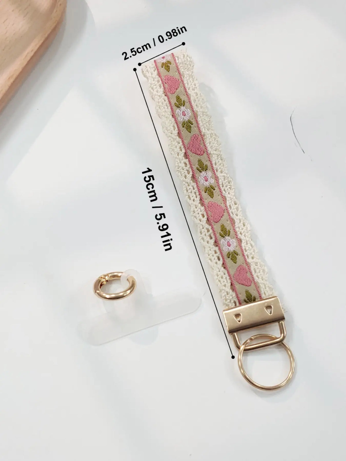 Women's Boho Ethnic Floral Pattern Keychain Cord, Zinc Alloy Lace Embroidered Heart Design, Universal Phone Strap & Bag Charm Accessory, Keychain for Bags, Keychain for Purse