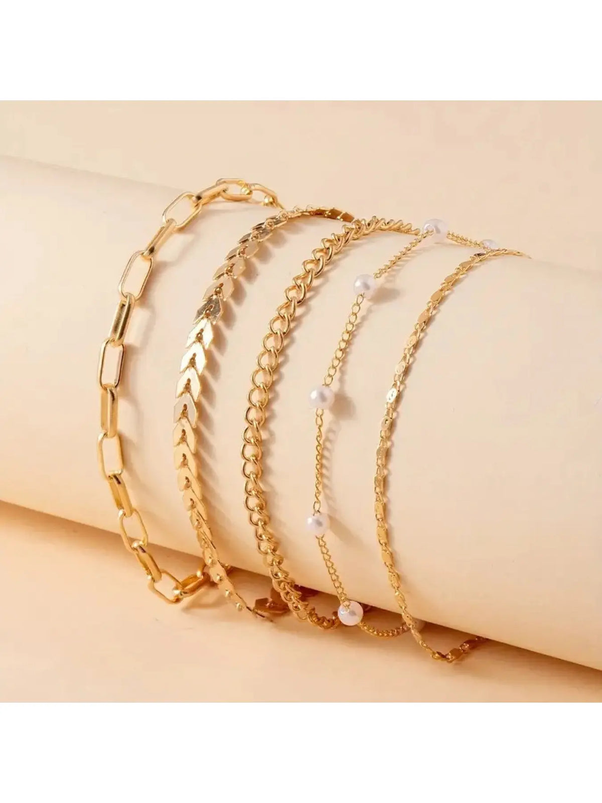 5Pcs Gold Layered Anklet Set for Women, Mixed Chevron Paperclip Cuban Pearl Chain Ankle Bracelets, Boho Dainty Stackable Anklets for Summer Beach Vacation Party Birthday Jewelry Gift, Fashionable Jewelry Accessories, Fashion Accessories