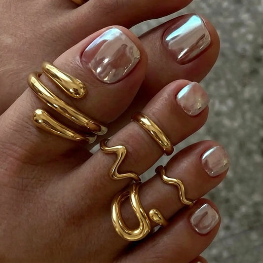 Women's 5-Piece Liquid Metal Toe Ring Set - Chunky Gold, Adjustable, Main Character Energy, Y2K Baddie Aesthetic, Boho Body Jewelry Set, Summer Beach Sports Outdoor Accessories, Daily Use, Low-Upkeep Female Gift, Accessories for Women