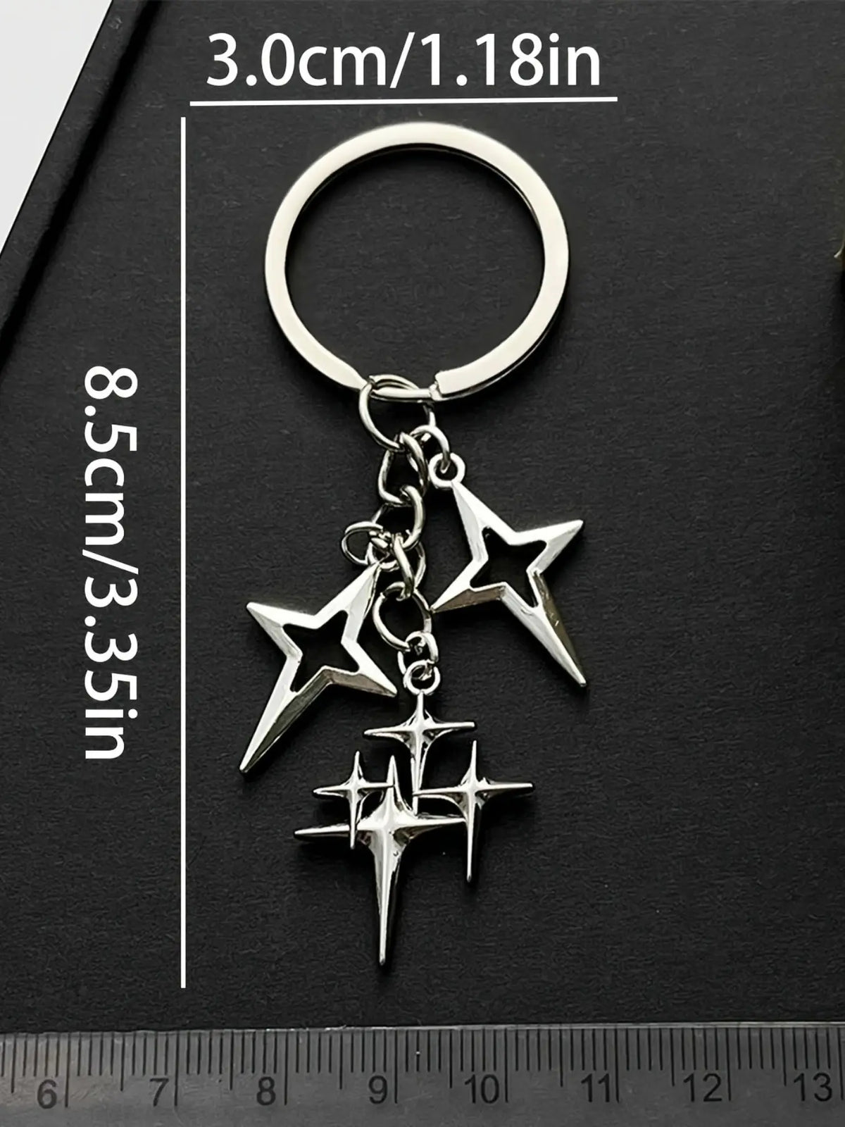 Retro Y2K Style Four-Pointed Star Design, Durable Alloy Metal Keychain Pendant for Men, Stylish Keychain, Cool Keychains, Perfect Accessory for Bags, Backpacks & Cars