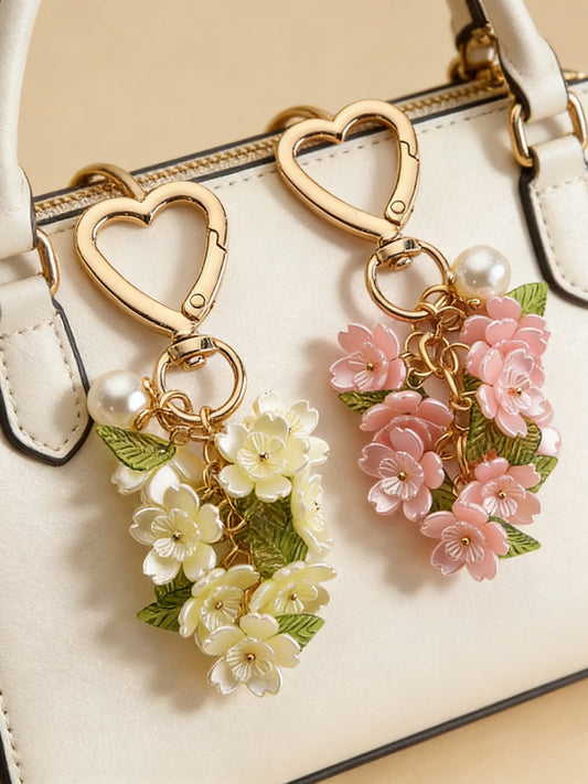 Romantic Heart-Shaped Cherry Keychain, Pink Enamel Cherry Blossom Pendant, Trendy Cute Keychain, Faux Pearl & Flower Clusters Bag Charm Keyring Accessory Valentine/Mother's Day, Aesthetic Keychain