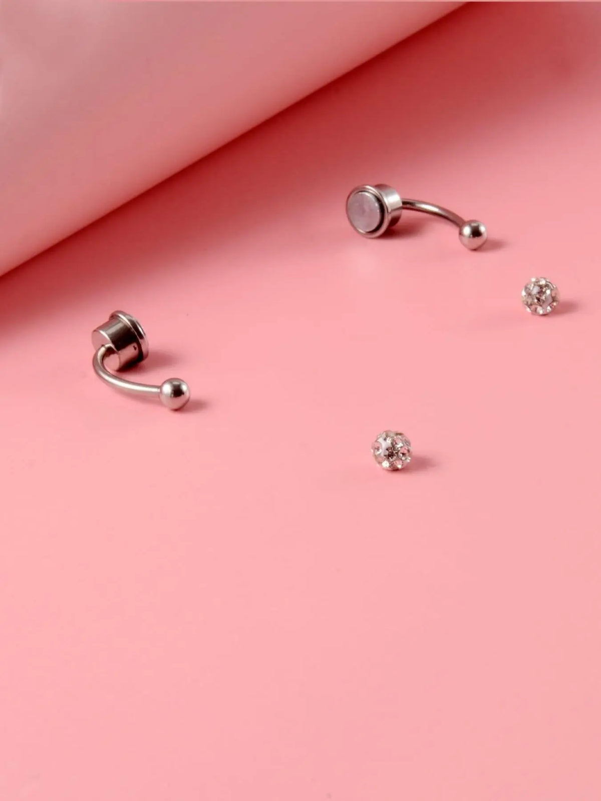 Body No Piercing Fake Piercing Body Jewellery Magnetic Nose Rings with Rhinestone Decorated Replacement Head Magnetic Nose Cuff for Men & Women, Non Piercing Jewelry, Spiral Nose Ring Nose Rings Set, Faux Septum Piercings