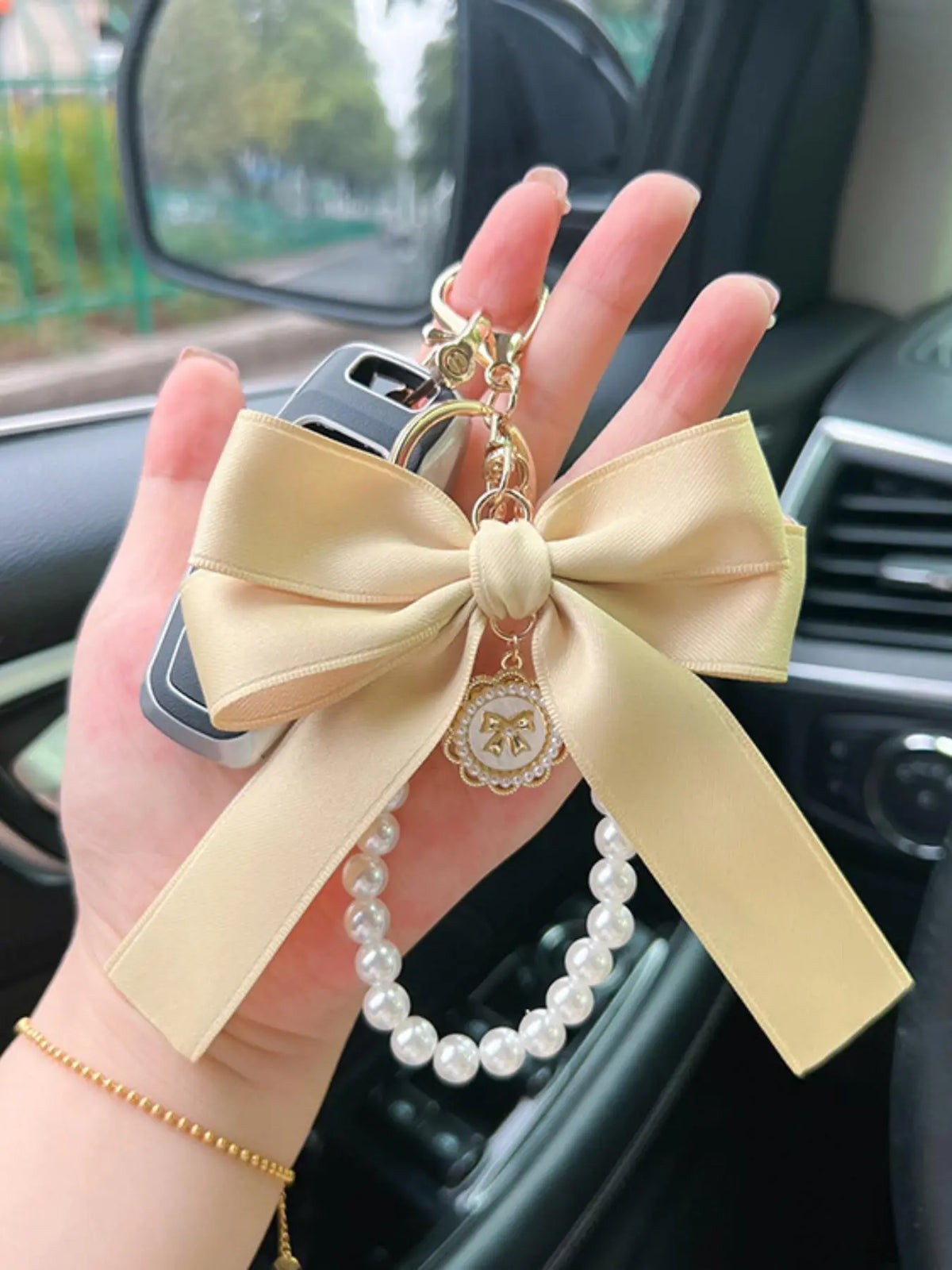 Cute Bow Design Bag Keychain, Faux Pearl Bracelet Keychain, Bag Pendant Keychain, Fashionable Bag Charm for Women & Girls, Cute Keychains
