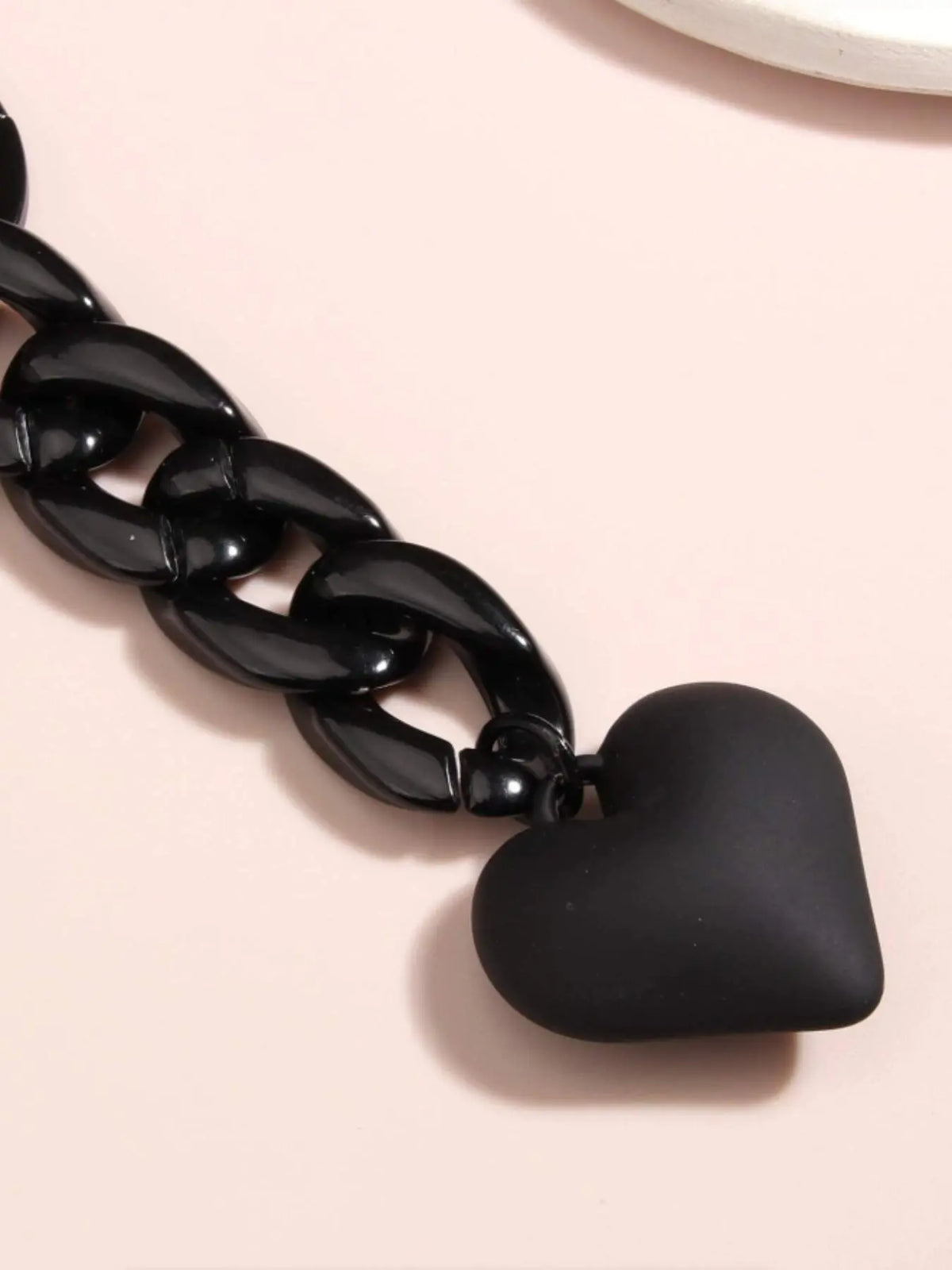 1pc Heart & Chain Charm Keychain Solid Key Ring Minimalist Bag Accessory Car Pendant Phone Ornament,Bag Charm,Christmas gift, New Year gift