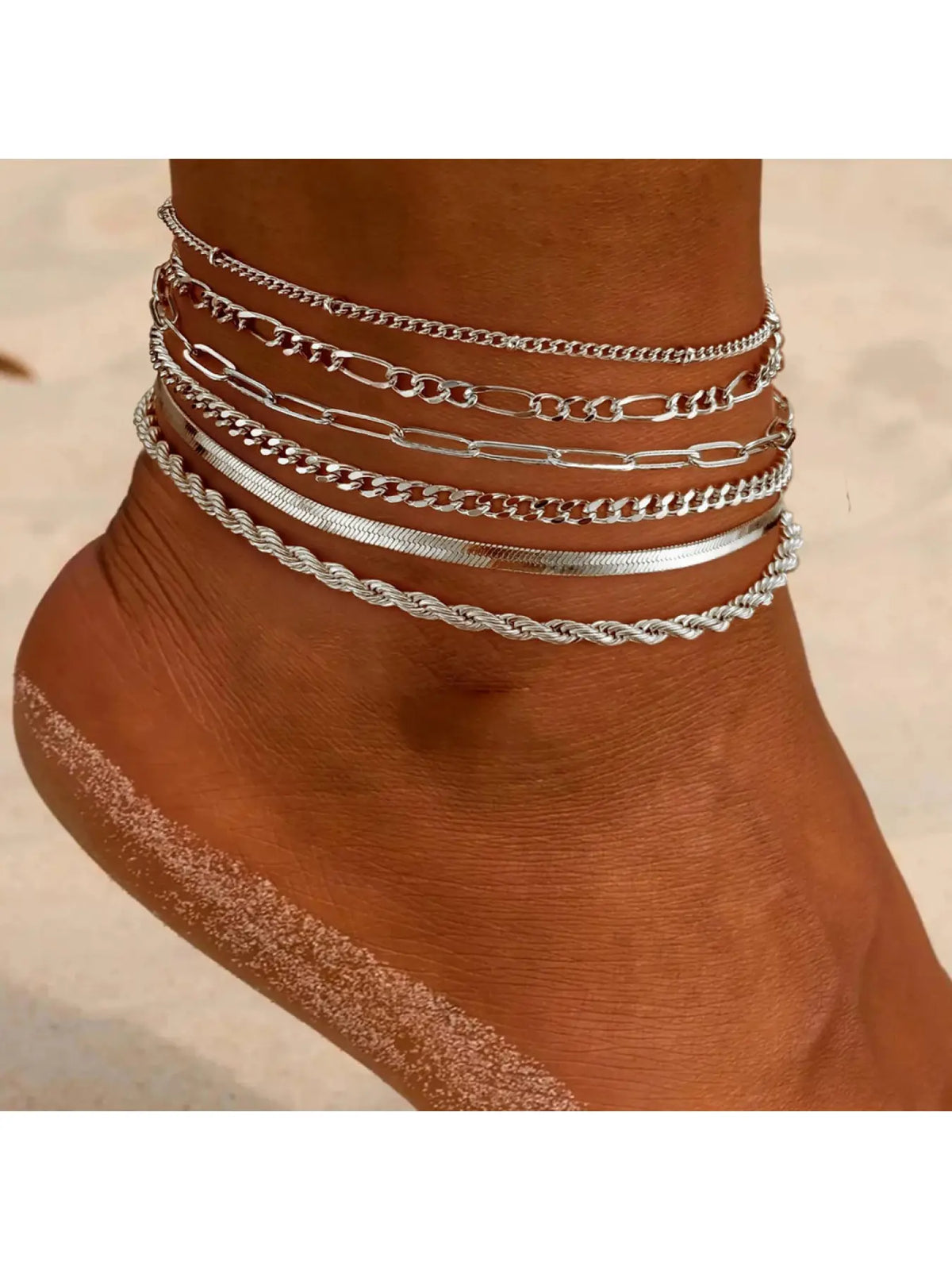 5Pcs Gold Layered Anklet Set for Women, Mixed Chevron Paperclip Cuban Pearl Chain Ankle Bracelets, Boho Dainty Stackable Anklets for Summer Beach Vacation Party Birthday Jewelry Gift, Fashionable Jewelry Accessories, Fashion Accessories