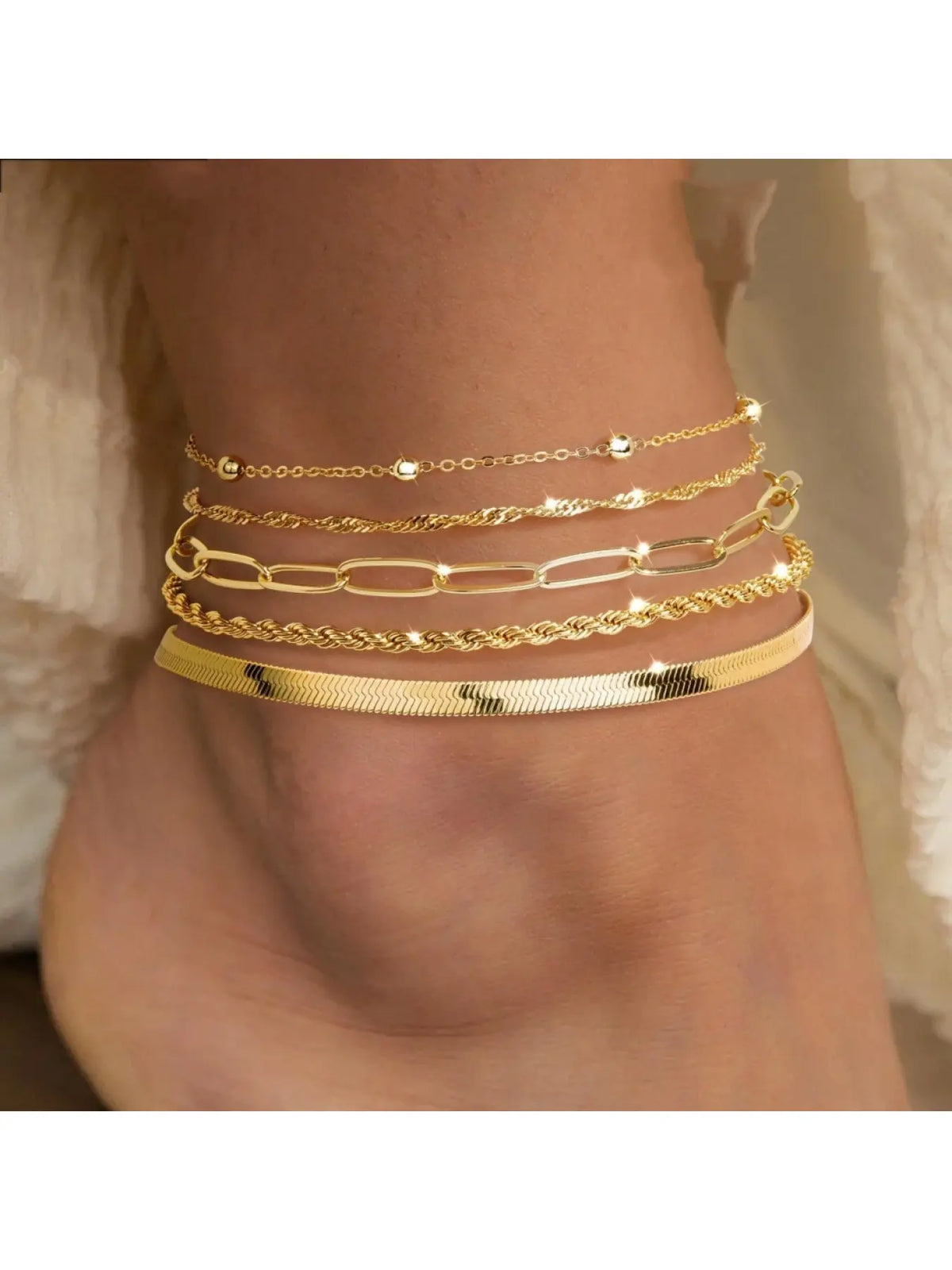 5Pcs Gold Layered Anklet Set for Women, Mixed Chevron Paperclip Cuban Pearl Chain Ankle Bracelets, Boho Dainty Stackable Anklets for Summer Beach Vacation Party Birthday Jewelry Gift, Fashionable Jewelry Accessories, Fashion Accessories