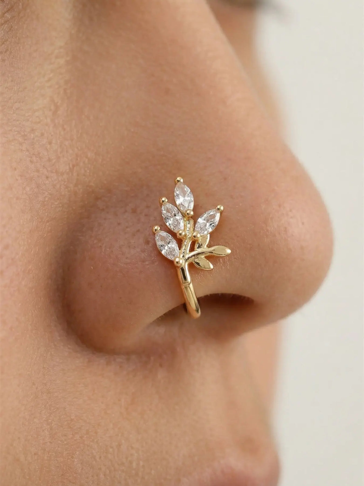 5 Piece Vintage Body Jewelry Synthetic Zircon Nose Rings Set, Butterfly Snake Arrow Geometric Design, No Piercing Needed, Perfect for Daily Wear, Sparkling Zircon Inlay, Body Jewellery